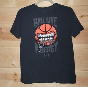 EUC YXL Under Armour Heatgear Tshirt